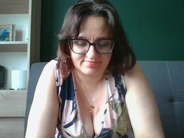 sensualParis live cam on BongaCams