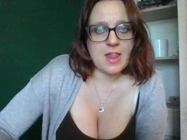 sensualParis live cam on BongaCams