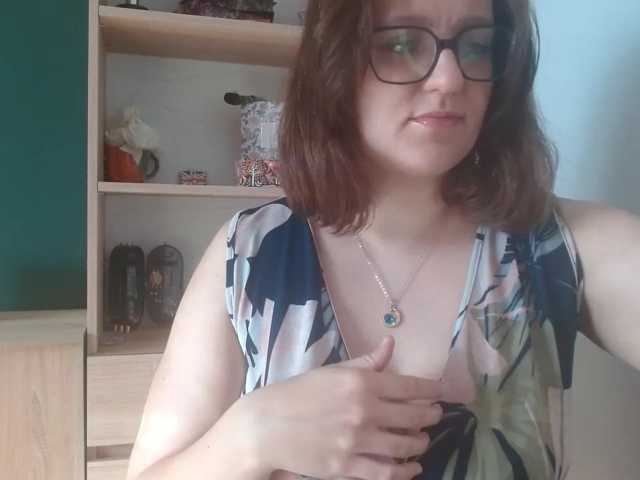 sensualParis live cam on BongaCams