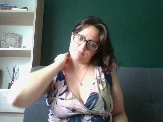 sensualParis live cam on BongaCams