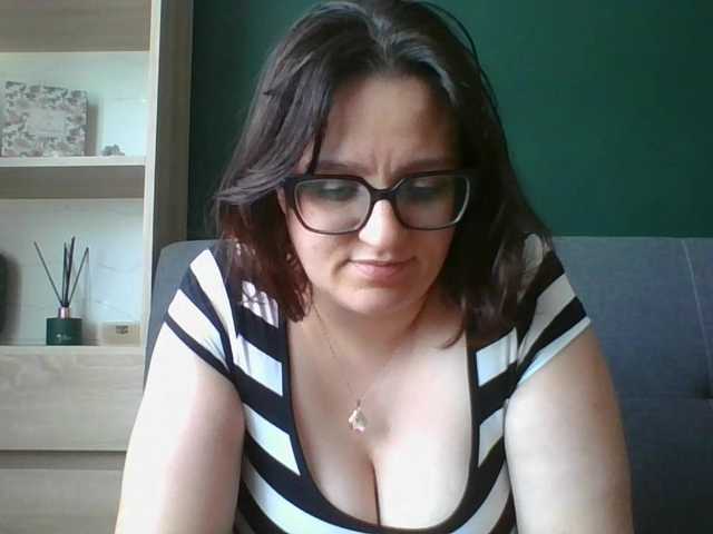 sensualParis live cam on BongaCams