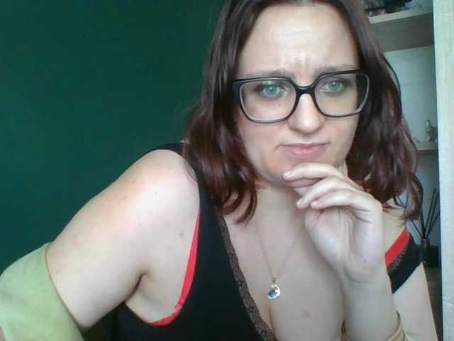 sensualParis live cam on BongaCams
