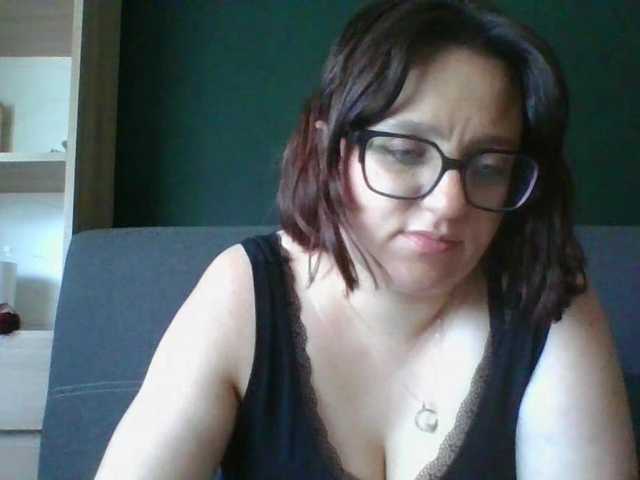sensualParis live cam on BongaCams