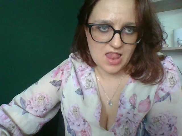 sensualParis live cam preview