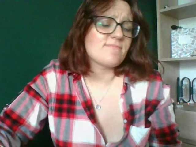 sensualParis live cam preview