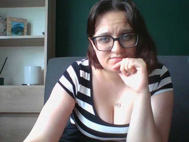 sensualParis live cam on BongaCams