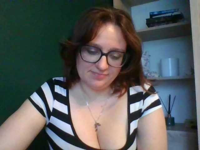 sensualParis live cam preview
