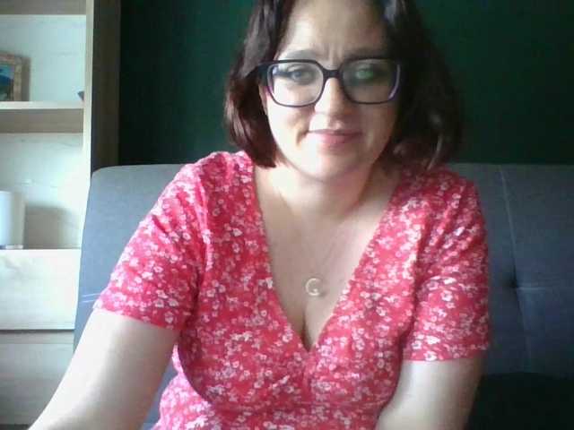 sensualParis live cam on BongaCams