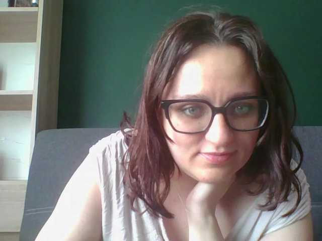 le modèle sensualParis est en webcam porno dans un show sur le site bongacams, il possède les tags suivants: White/Caucasian,Brunette,Shaved