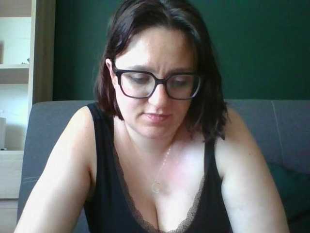 sensualParis live cam on BongaCams