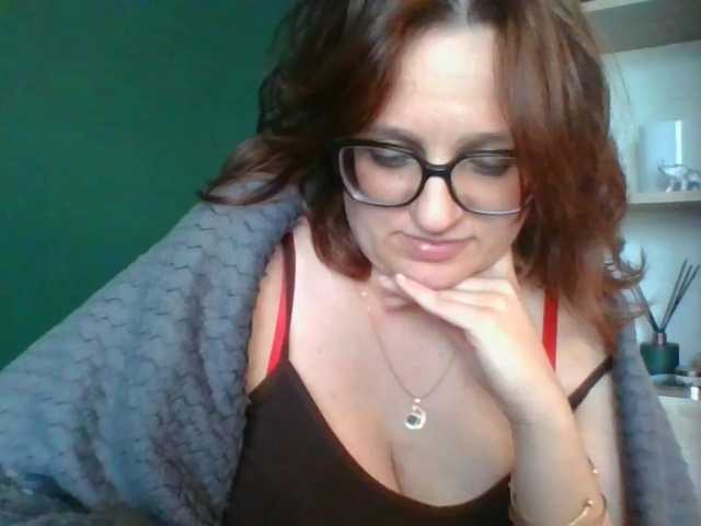 sensualParis live cam on BongaCams