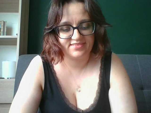 sensualParis live cam on BongaCams