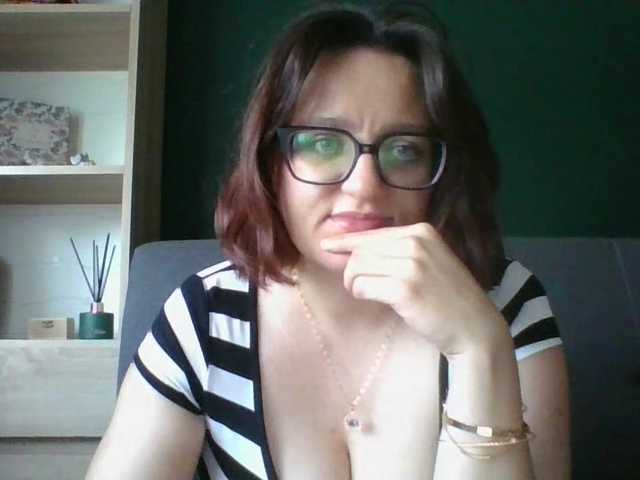 sensualParis live webcam show
