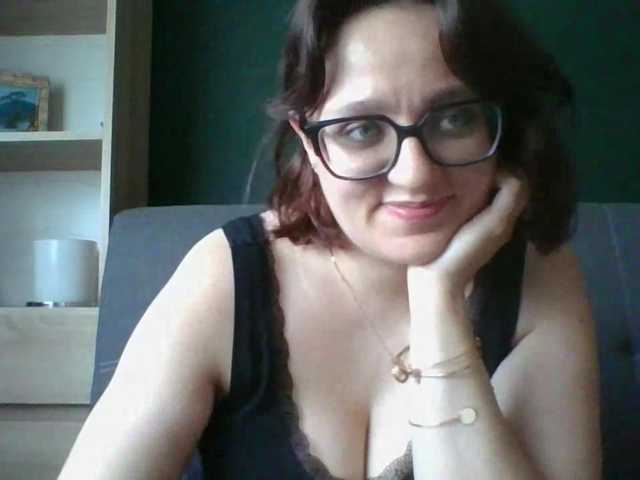 sensualParis live cam on BongaCams
