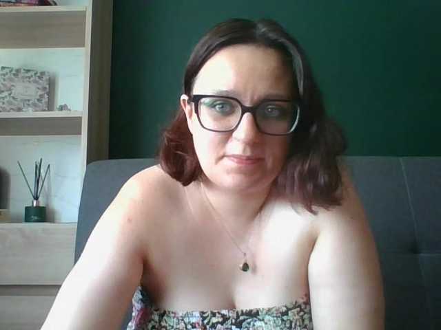 sensualParis live cam on BongaCams