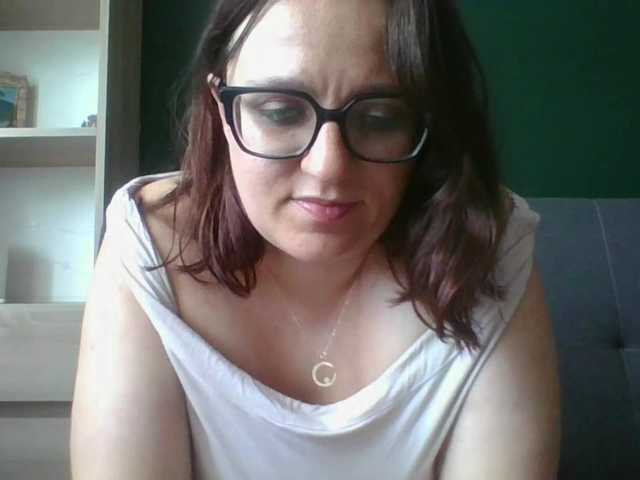 sensualParis live cam on BongaCams