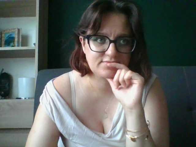 sensualParis live cam on BongaCams