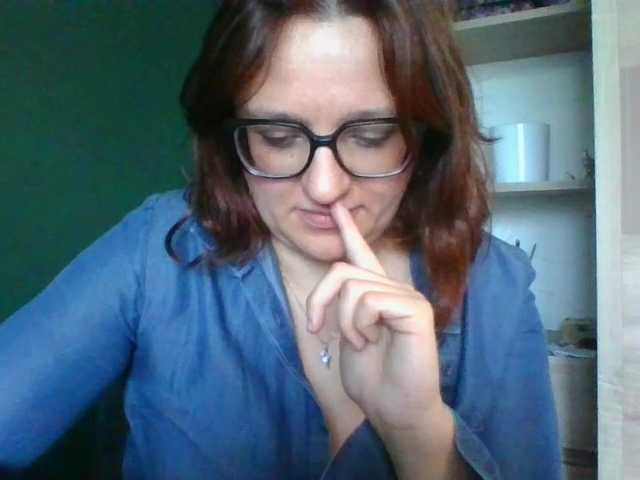 sensualParis live cam preview
