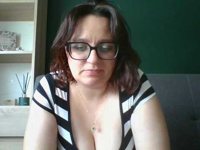 sensualParis live webcam show