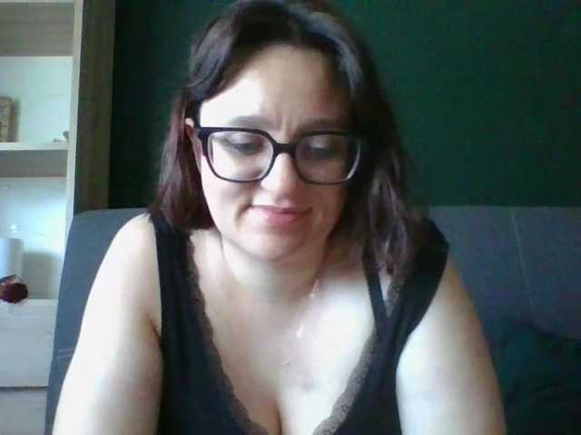 sensualParis live cam on BongaCams