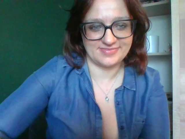 sensualParis live cam on BongaCams