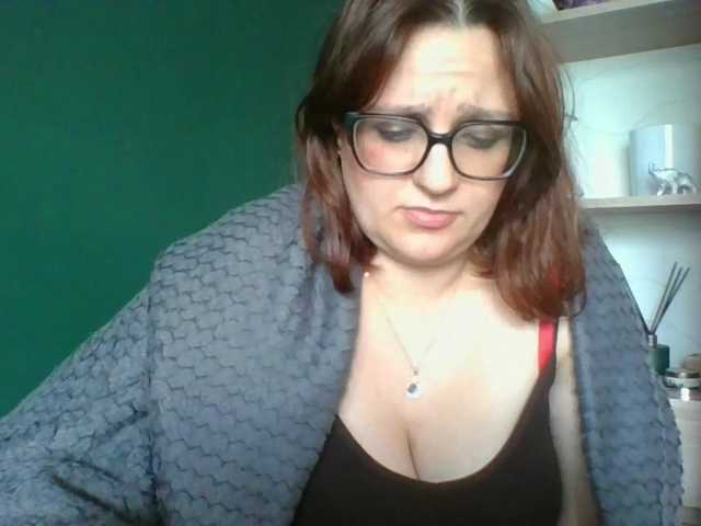 sensualParis live cam preview