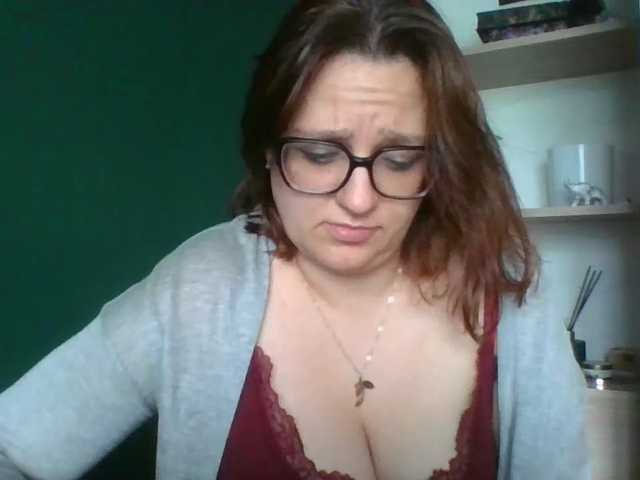 sensualParis live cam preview