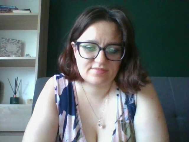 sensualParis live cam on BongaCams
