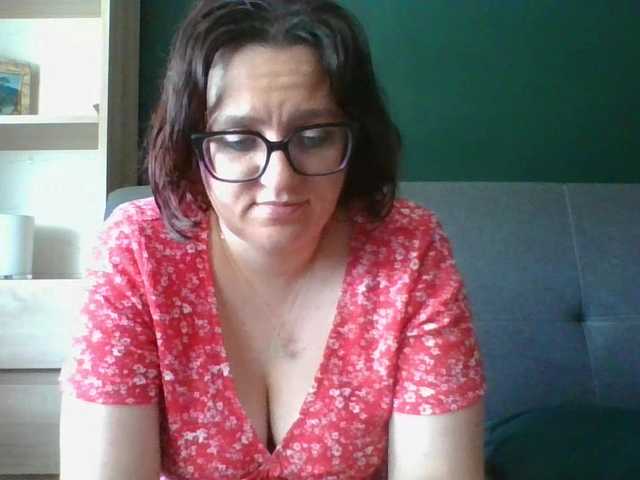 sensualParis live cam on BongaCams