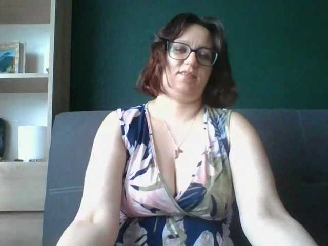 sensualParis live cam on BongaCams
