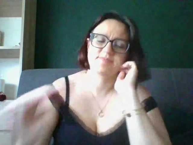 sensualParis live cam on BongaCams