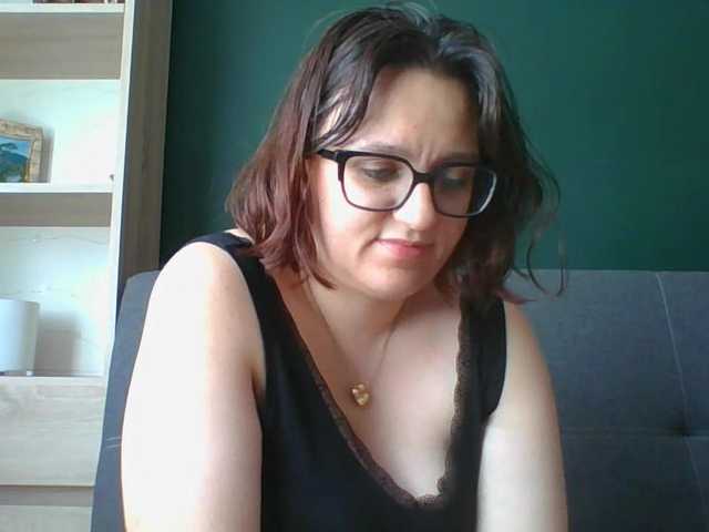 sensualParis live cam on BongaCams
