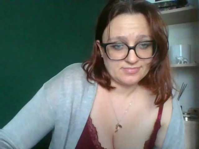 sensualParis live cam preview