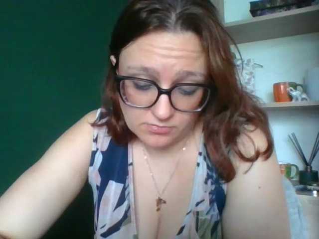 sensualParis live cam preview