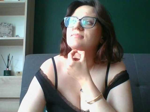 sensualParis live cam on BongaCams