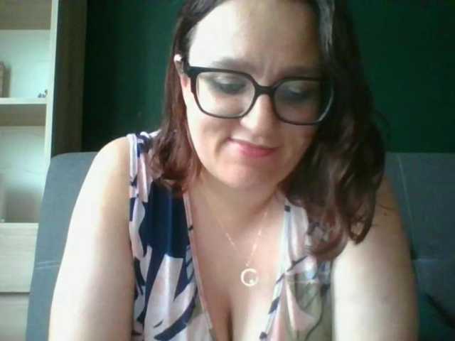 sensualParis live cam on BongaCams