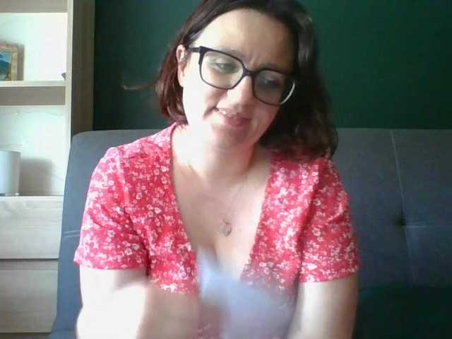 sensualParis live cam on BongaCams