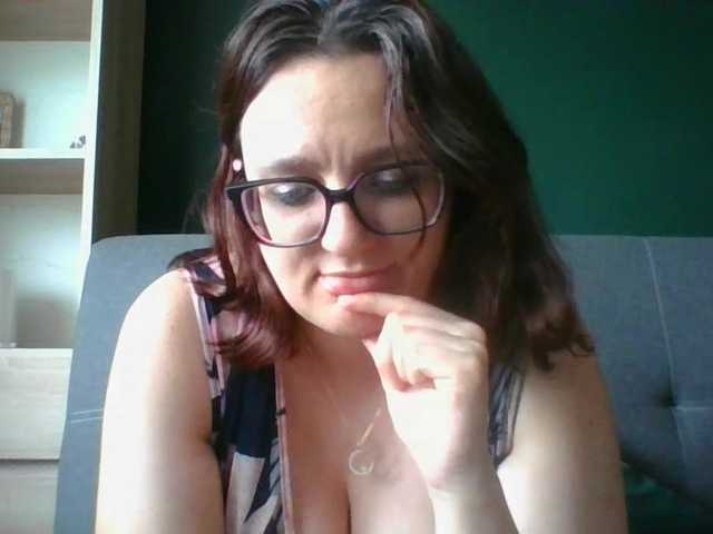 sensualParis webcam bongacams model stream image