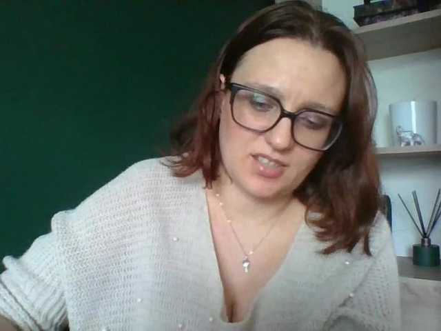 sensualParis live cam preview