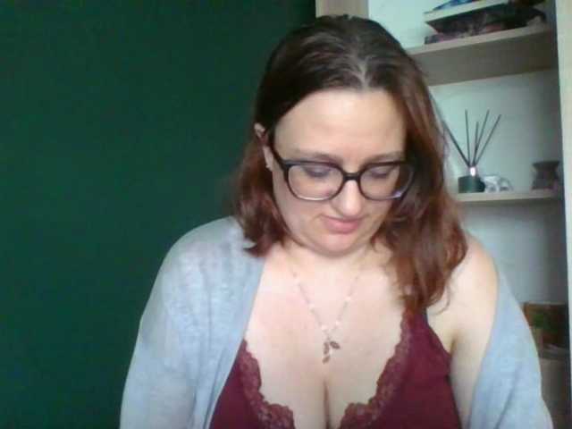sensualParis live cam preview