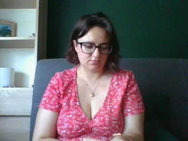sensualParis live cam on BongaCams