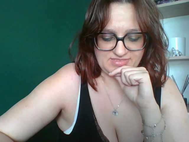 sensualParis live cam on BongaCams