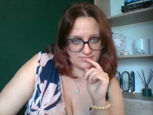 sensualParis live cam on BongaCams