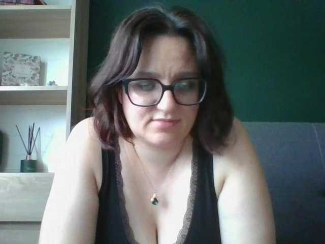 sensualParis live cam on BongaCams