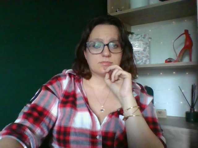 sensualParis live cam on BongaCams