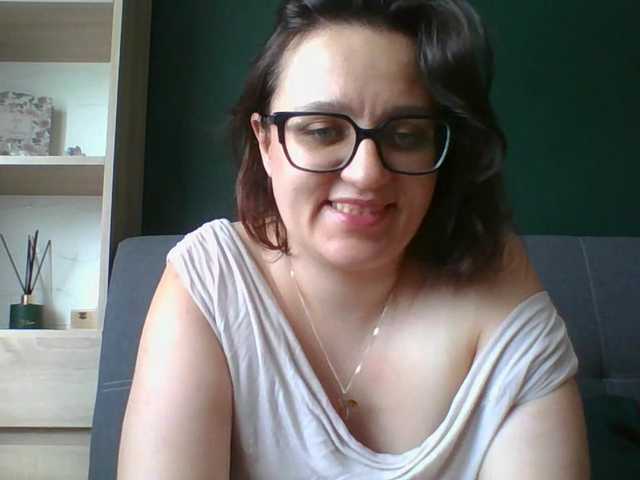 sensualParis live cam on BongaCams