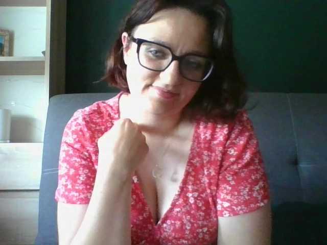 sensualParis live cam on BongaCams