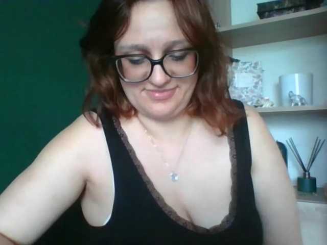 sensualParis live cam preview