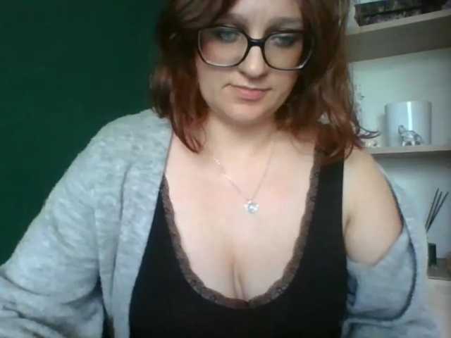sensualParis live cam preview