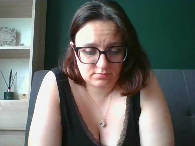 sensualParis live cam on BongaCams